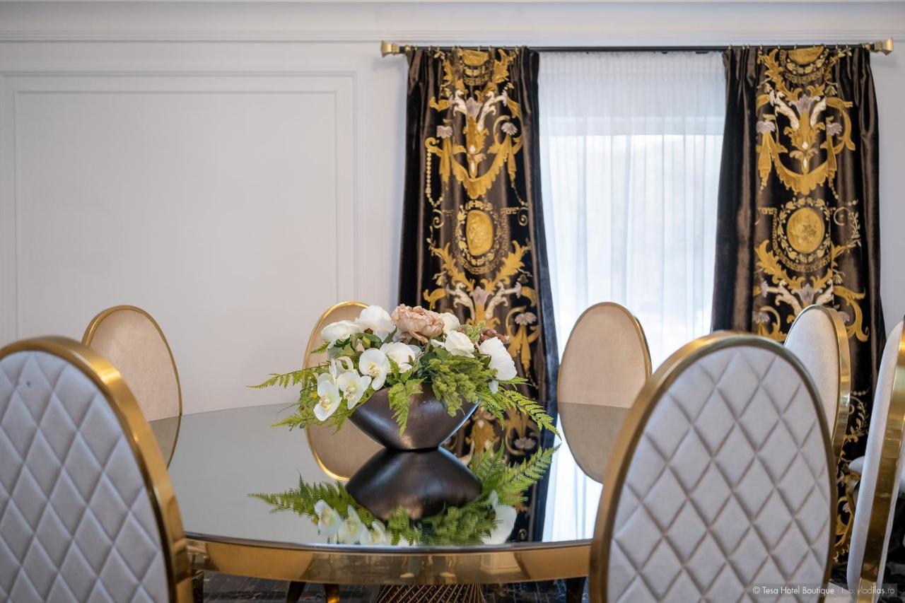 Tesa Boutique Hotel Târgu Neamţ Bagian luar foto