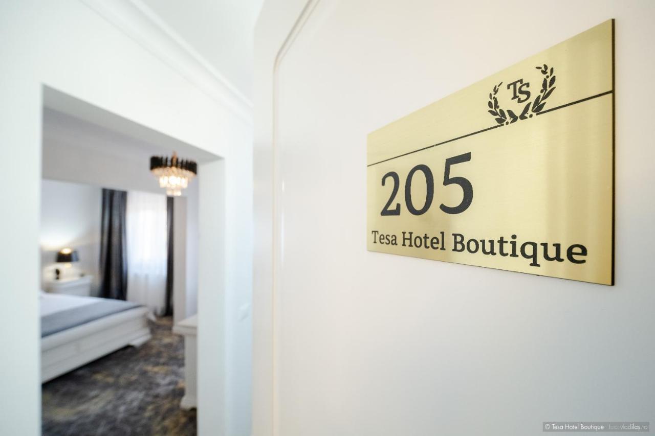 Tesa Boutique Hotel Târgu Neamţ Bagian luar foto