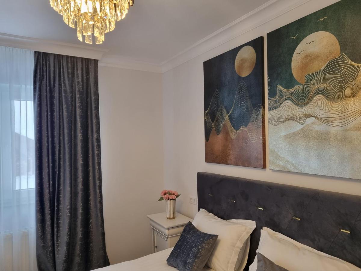 Tesa Boutique Hotel Târgu Neamţ Bagian luar foto